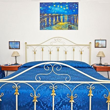 Bed & Breakfast A Castel Capuano Naples Luaran gambar