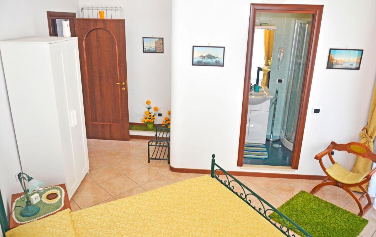 Bed & Breakfast A Castel Capuano Naples Luaran gambar